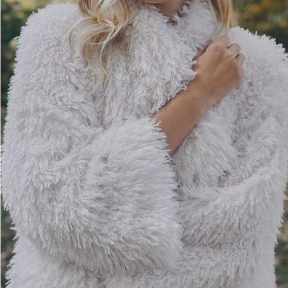 Daily Practice White faux fur drapey oversized coat by Anthropologie - Picture 3 of 3